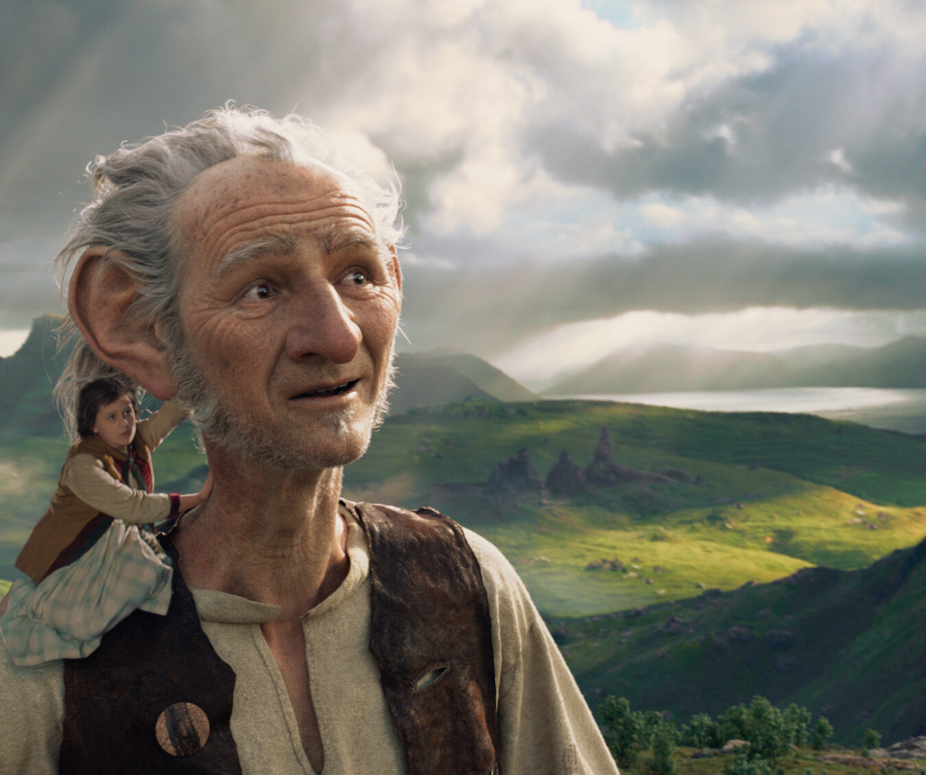 In Disney's fantasy-adventure THE BFG, directed by Steven Spielberg and based on Roald Dahl's beloved classic, a precocious 10-year old named Sophie (Ruby Barnhill) befriends the BFG (Oscar (TM) winner Mark Rylance), a Big Friendly Giant from Giant Country.