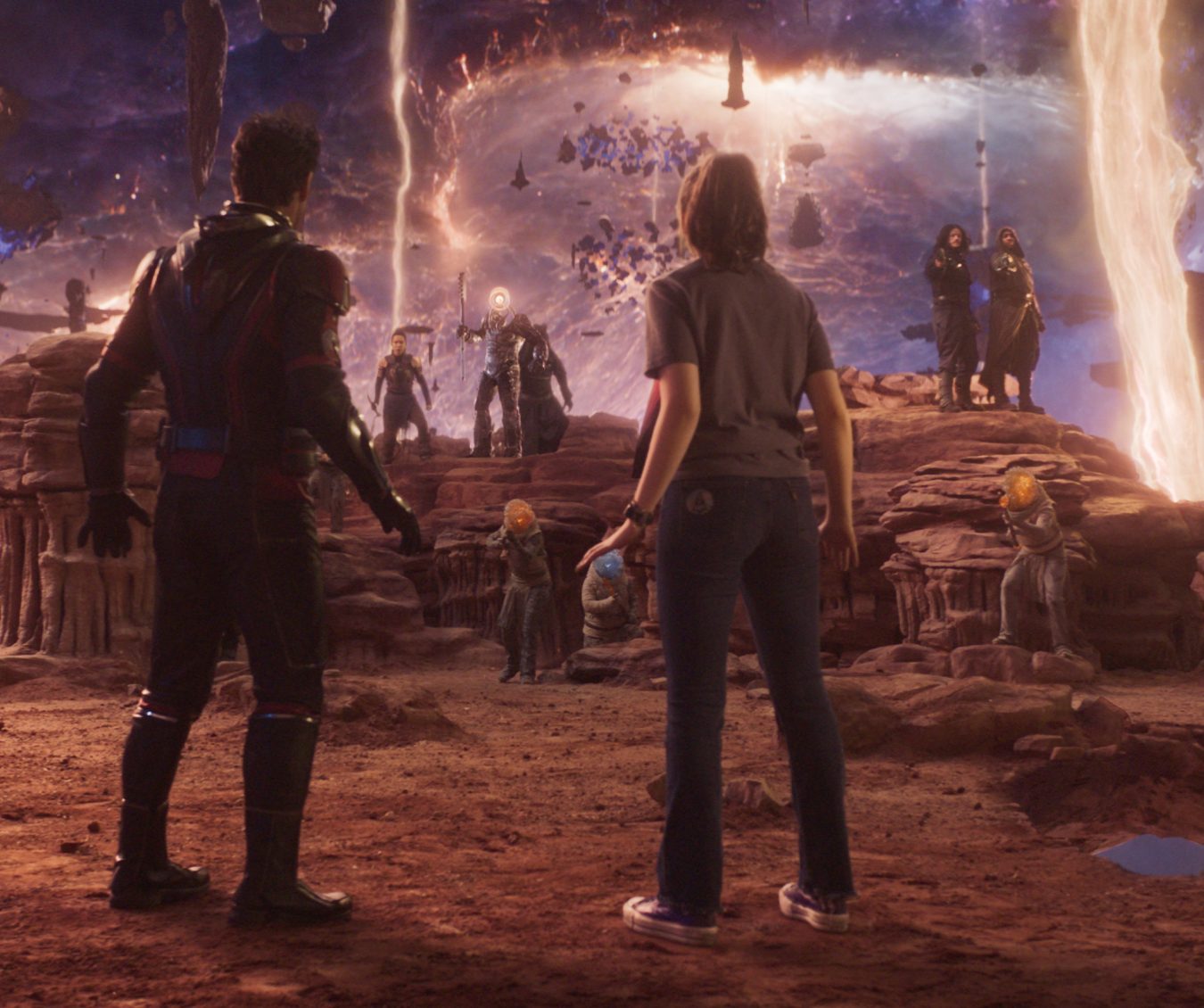(L-R): Paul Rudd as Scott Lang/Ant-Man and Kathryn Newton as Cassandra "Cassie" Lang in Marvel Studios' ANT-MAN AND THE WASP: QUANTUMANIA. Photo courtesy of Marvel Studios. © 2022 MARVEL.