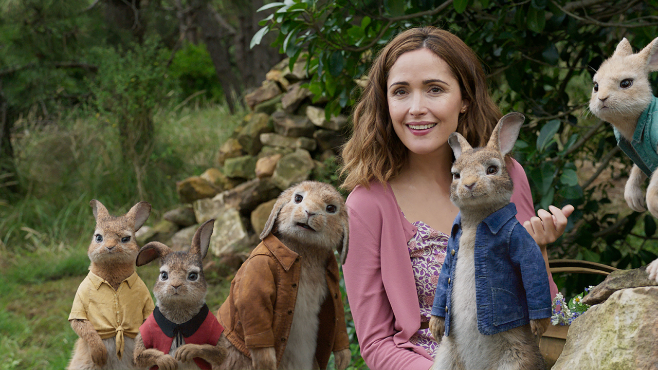 Mopsy (Elizabeth Debicki), Flopsy (Margot Robbie),  Benjamin, Bea (Rose Byrne), Peter Rabbit (James Corden) and Cottontail (Daisy Ridley) in Columbia Pictures' PETER RABBIT.