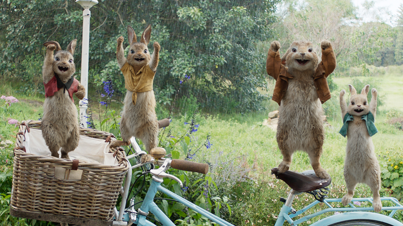 Flopsy (Margot Robbie), Mopsy (Elizabeth Debicki), Benjamin and Cottontail (Daisy Ridley) in Columbia Pictures' PETER RABBIT.