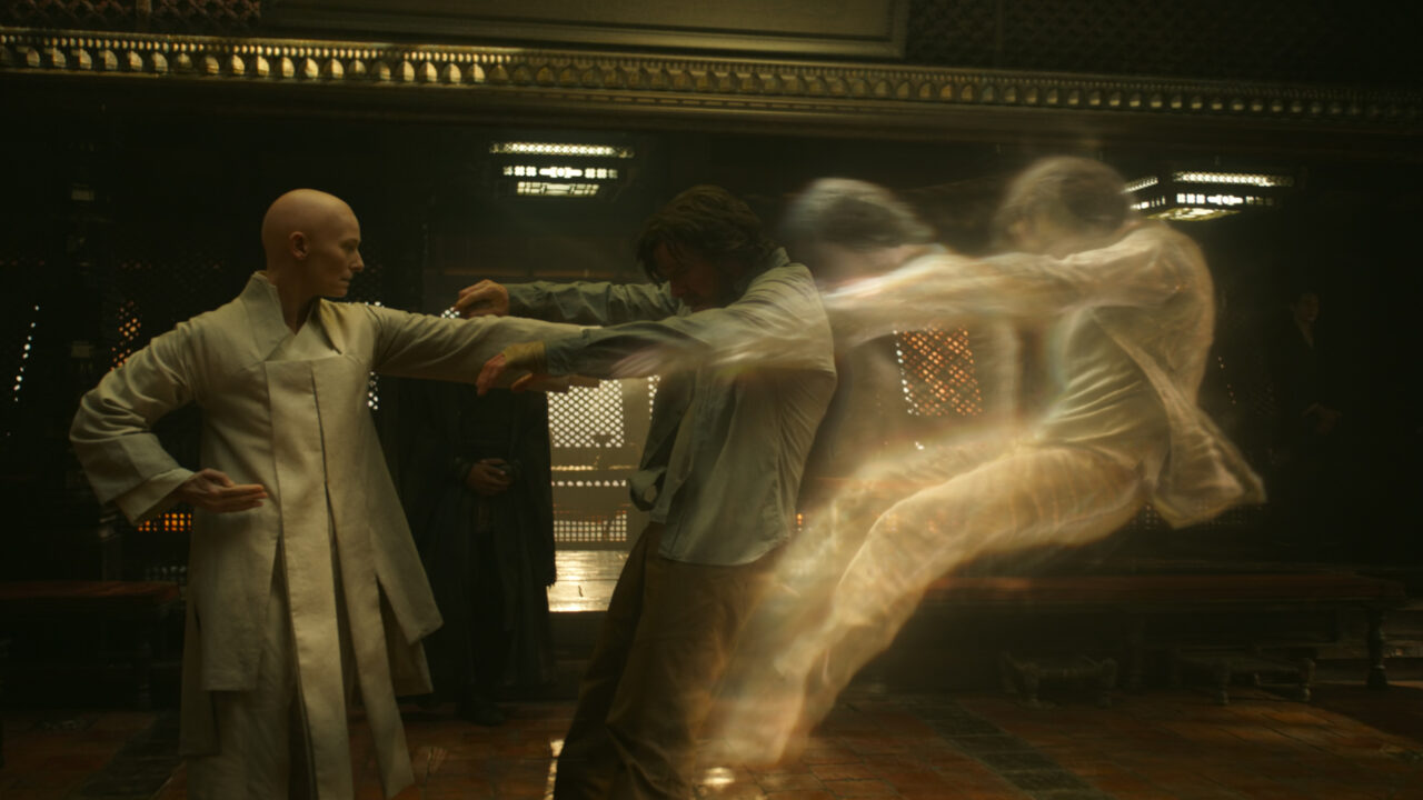 Marvel's DOCTOR STRANGE..L to R: The Ancient One (Tilda Swinton) and Doctor Stephen Strange (Benedict Cumberbatch)..Photo Credit: Film Frame ..©2016 Marvel. All Rights Reserved.
