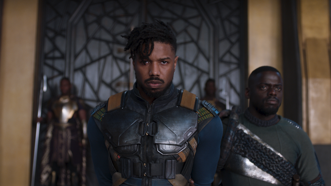 Marvel Studios' BLACK PANTHER..L to R: Erik Killmonger (Michael B. Jordan) and W'Kabi (Daniel Kaluuya)..Ph: Film Frame..©Marvel Studios 2018