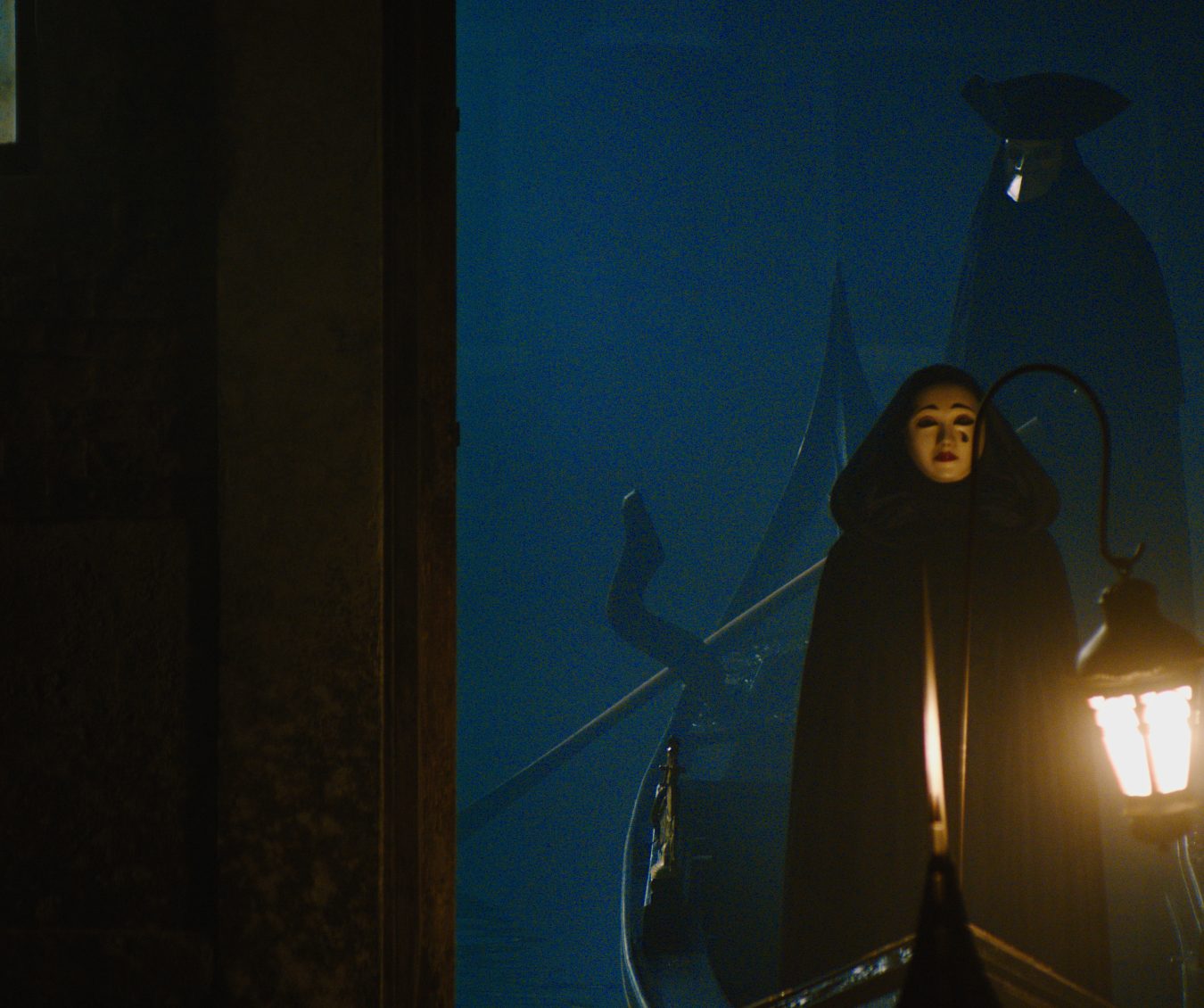 A scene from 20th Century Studios' A HAUNTING IN VENICE. Photo courtesy of 20th Century Studios. © 2023 20th Century Studios. All Rights Reserved.