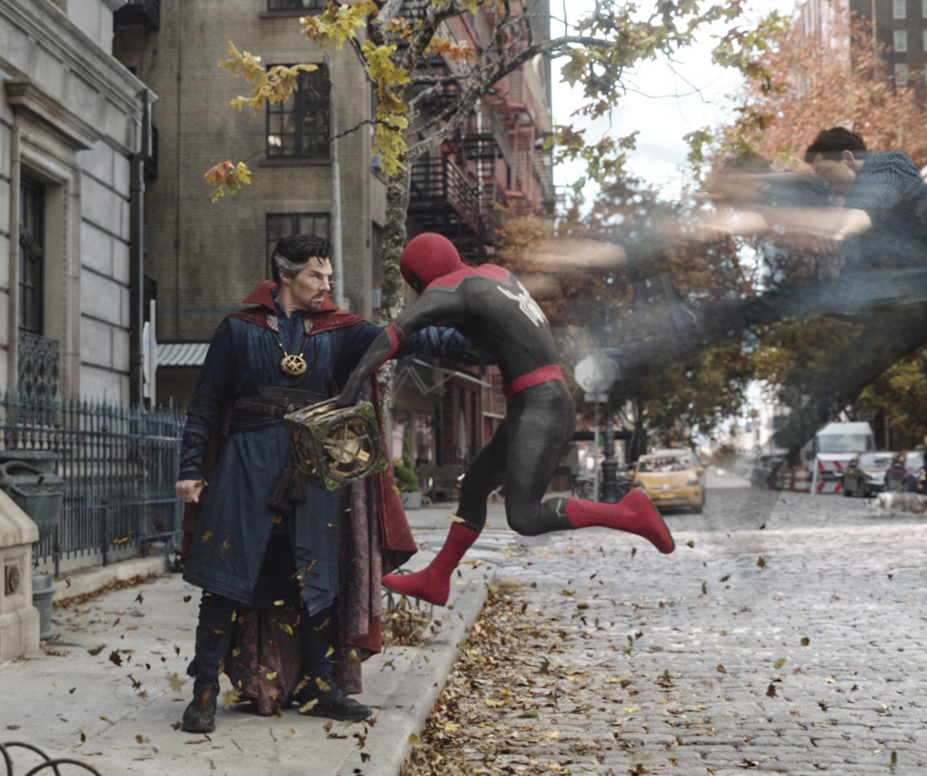 Benedict Cumberbatch stars as Doctor Strange and Tom Holland stars as Spider-Man/Peter Parker in Columbia Pictures' SPIDER-MAN: NO WAY HOME.
